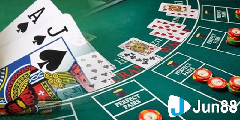 Hướng dẫn chơi đơn giản game blackjack