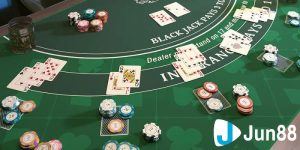 Hướng dẫn cách để chơi blackjack trên điện thoại